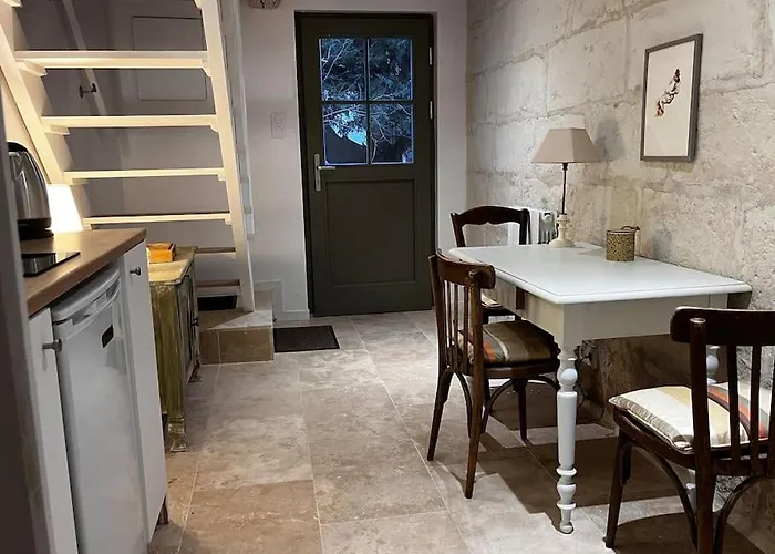 Le Relais De L\'Artiste